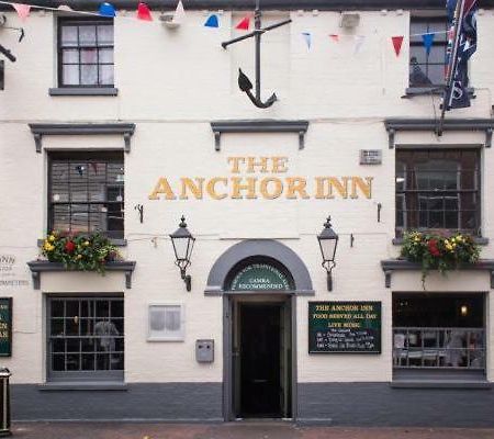The Anchor Inn คาวส์ ภายนอก รูปภาพ